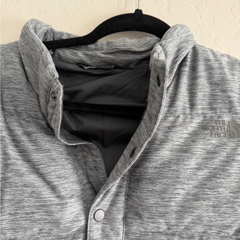 The North Face Gray Eros Puffer Jacket - Men’s Medium - Excellent Condition